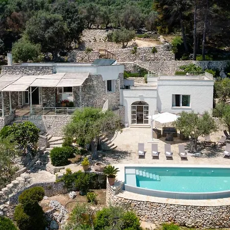 Soleluna 7&1, Emma Villa Marittima